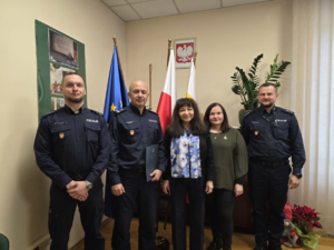 Przedstawiciele Komendy Powiatowej Policji w Olkuszu i Sanepidu