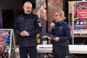 Policjanci podczas spotkania.