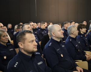 Policjanci podczas spotkania.