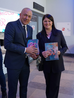 Na zdjęciu widoczni od lewej Komendant Powiatowy oraz Zastępca Burmistrza Miasta i Gminy Wolbrom