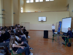 Przedstawiciele z Komendy Powiatowej Policji w Olkuszu.