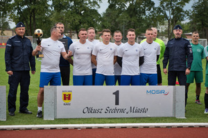 Drużyna na podium.