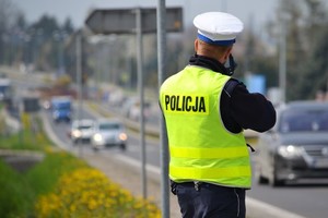 Na zdjęciu policjant Wydziału Ruchu Drogowego